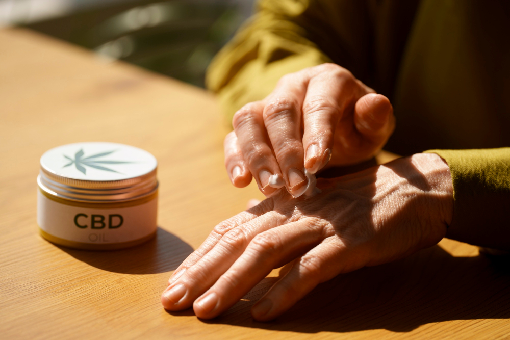 Le CBD Hollyweed : une référence montante dans l’univers du chanvre bien-être